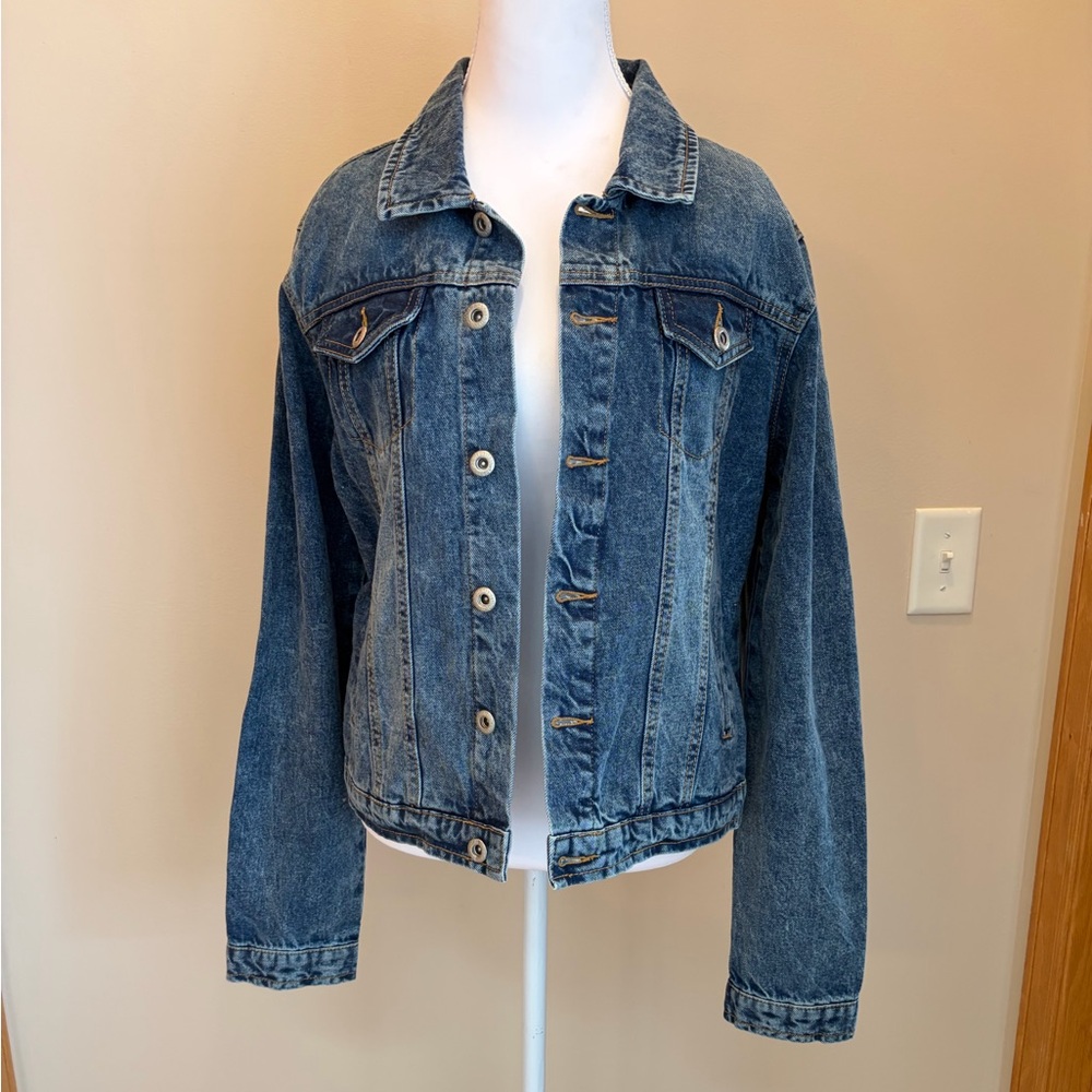 #109 Blue Age Women’s Vintage Blue Denim Jacket with Embroidery. Like New! - Picture 2 of 12